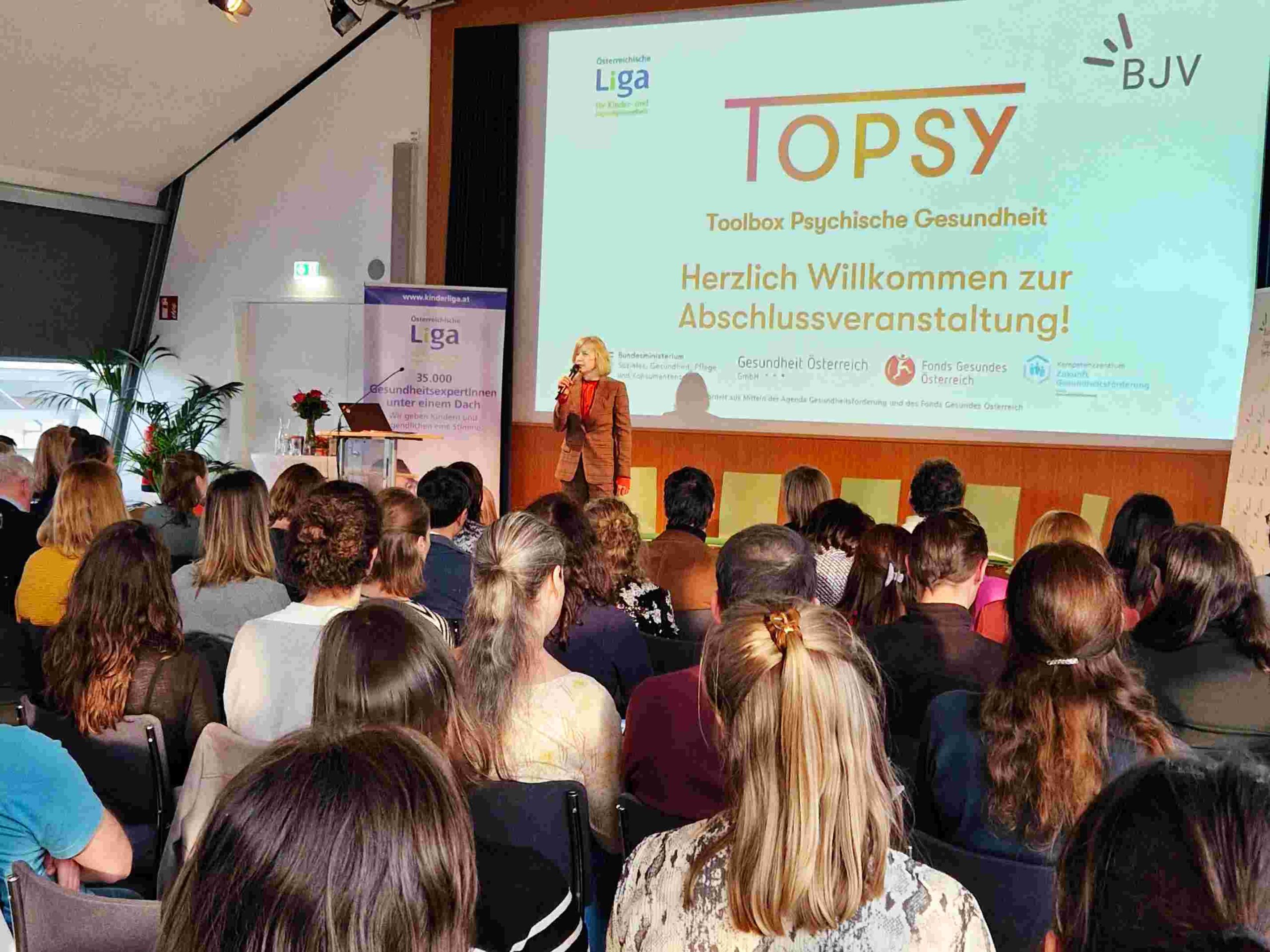 Saalfoto beim TOPSY-Abschlussevent